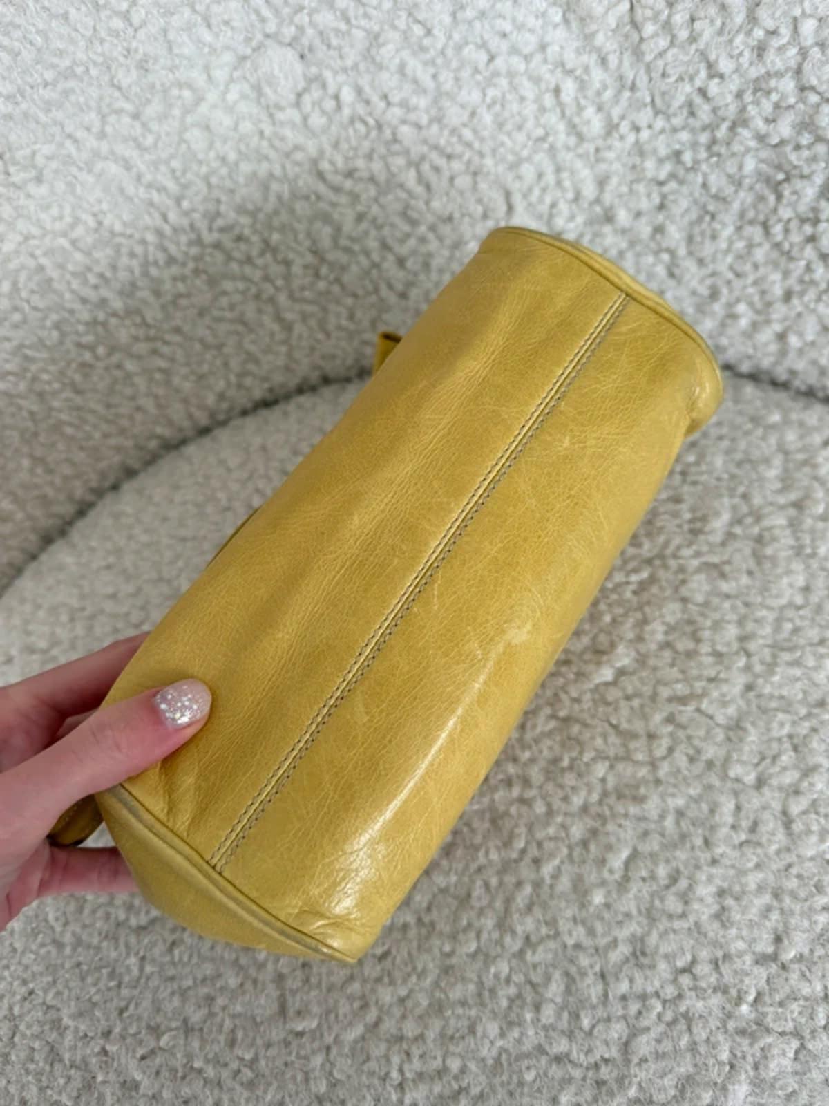 Miu Miu Bow Shoulder Bag Yellow Leather