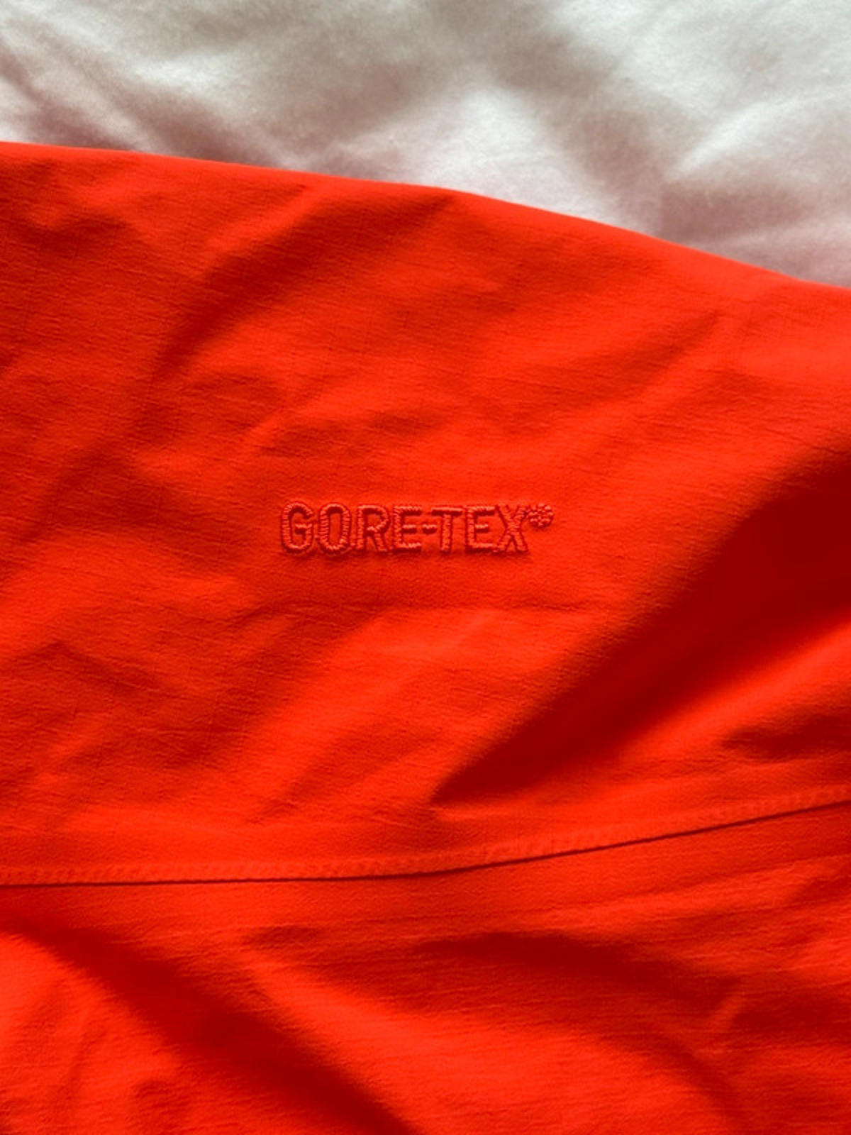 Arc’teryx Beta LT Gore-Tex Jacket XS