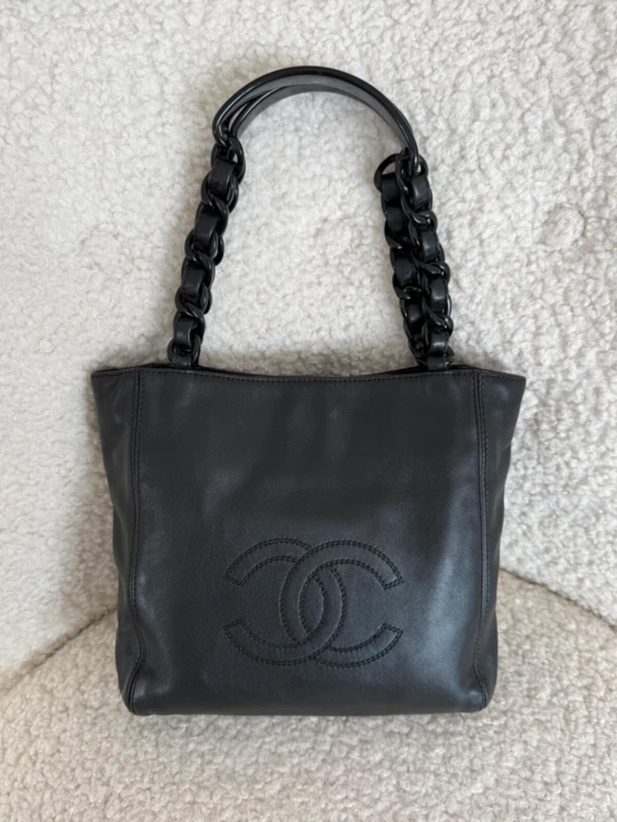 Chanel CC Camellia Tote Bag Mini