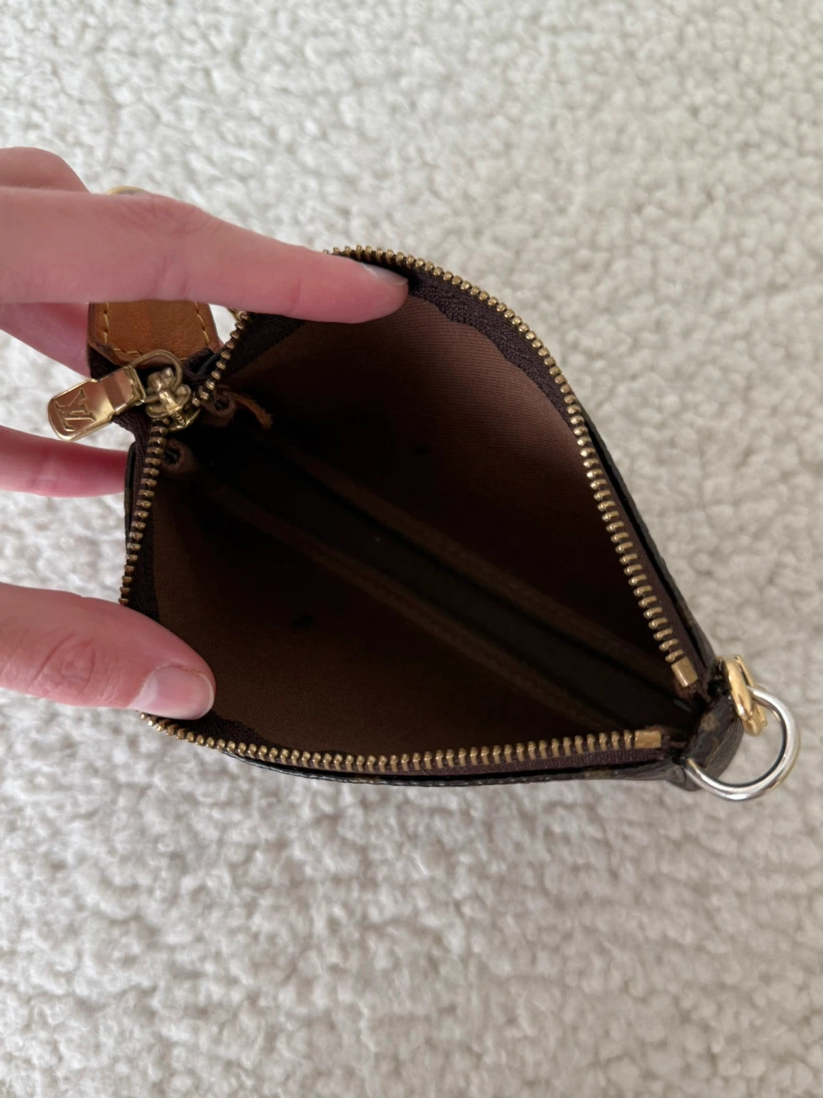 Louis Vuitton Mini Pochette