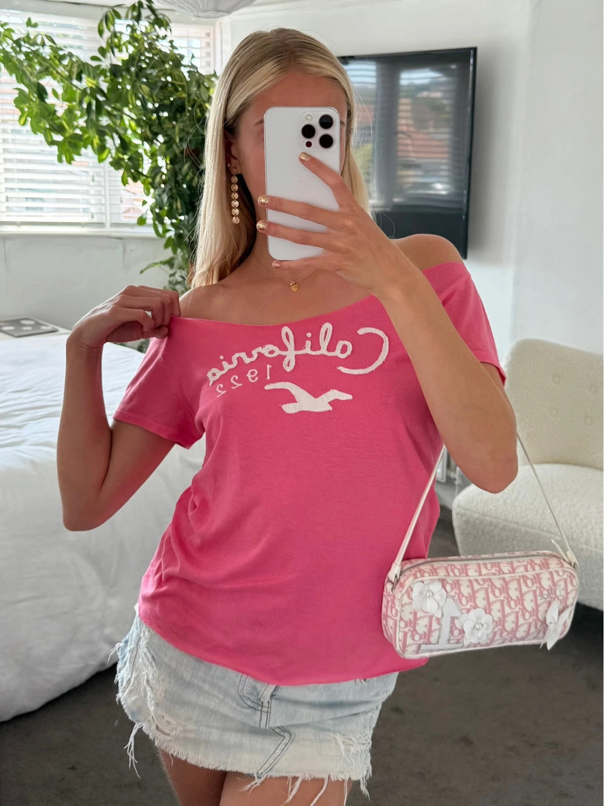 Hollister off the shoulder tshirt