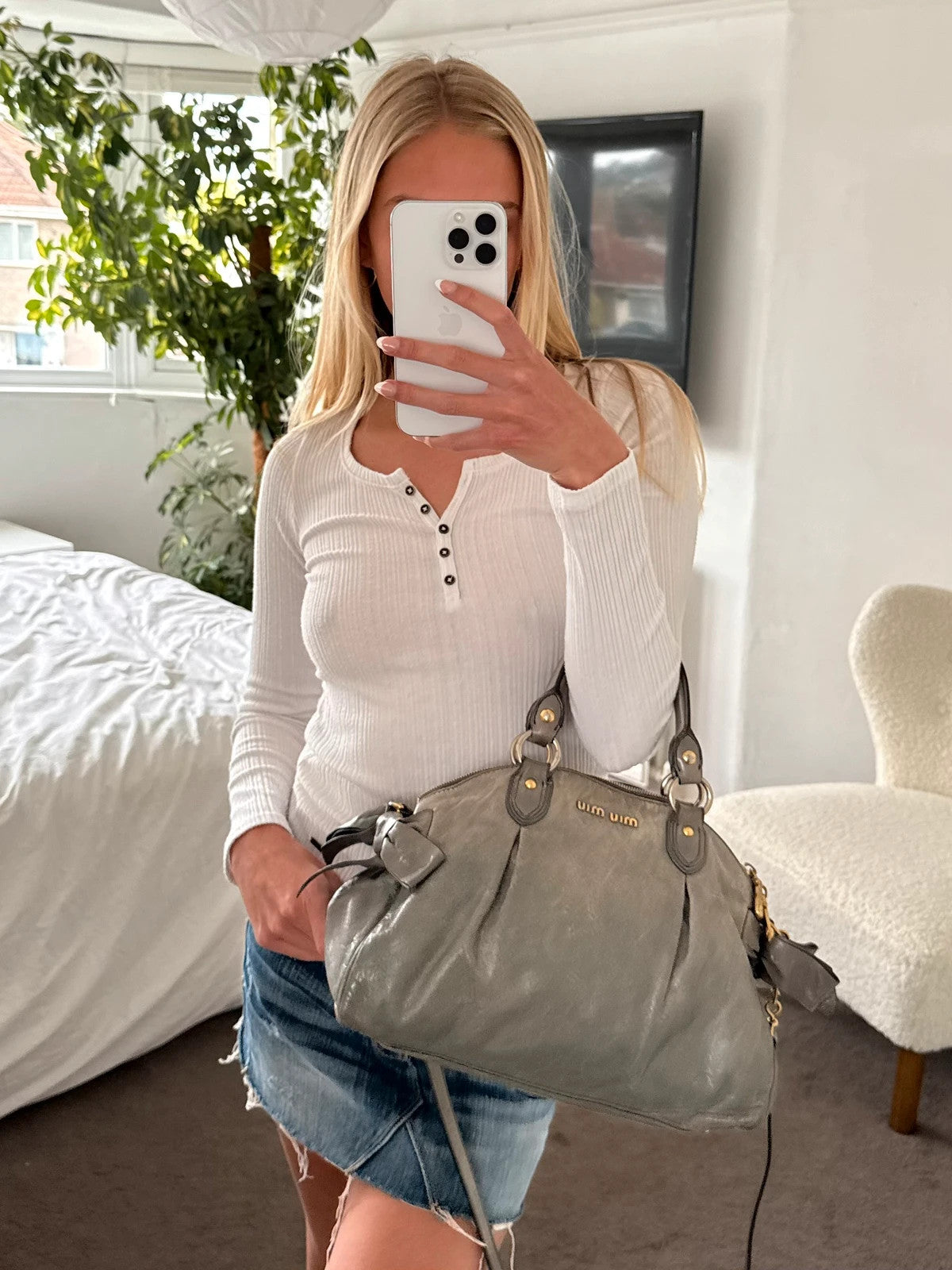 Miu Miu Vitello Lux Bow Mini