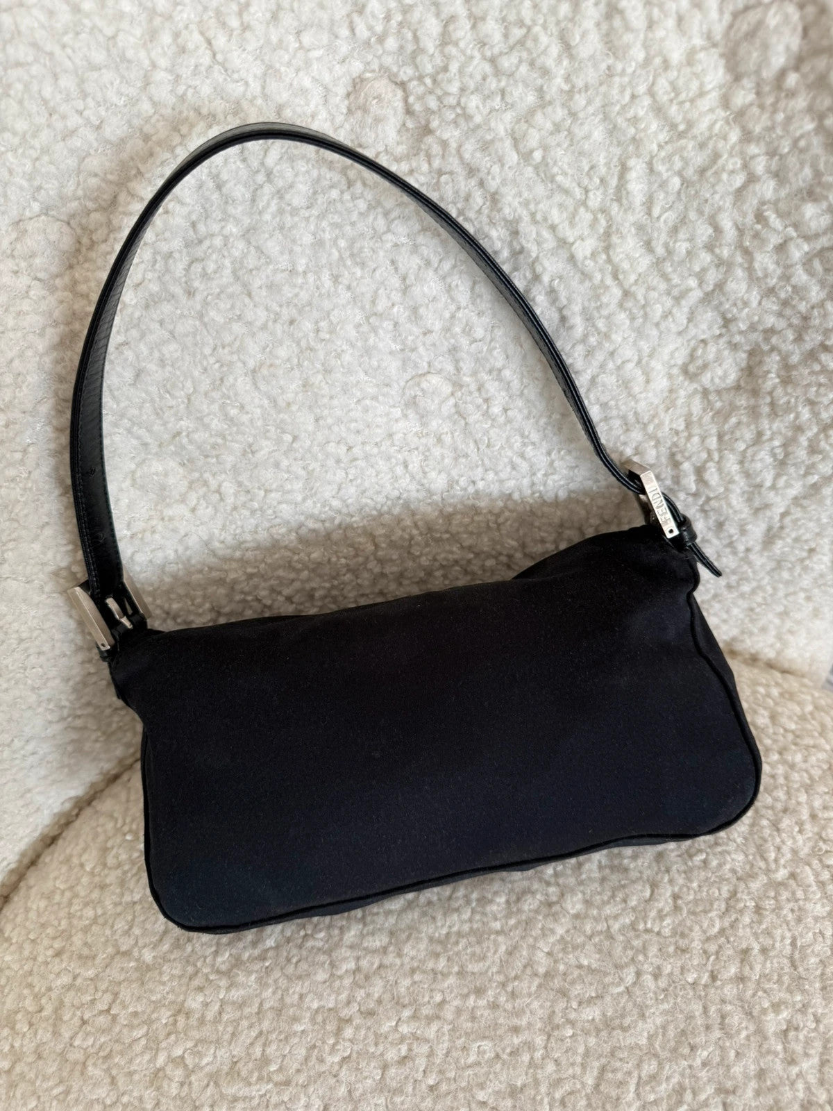 Fendi baguette