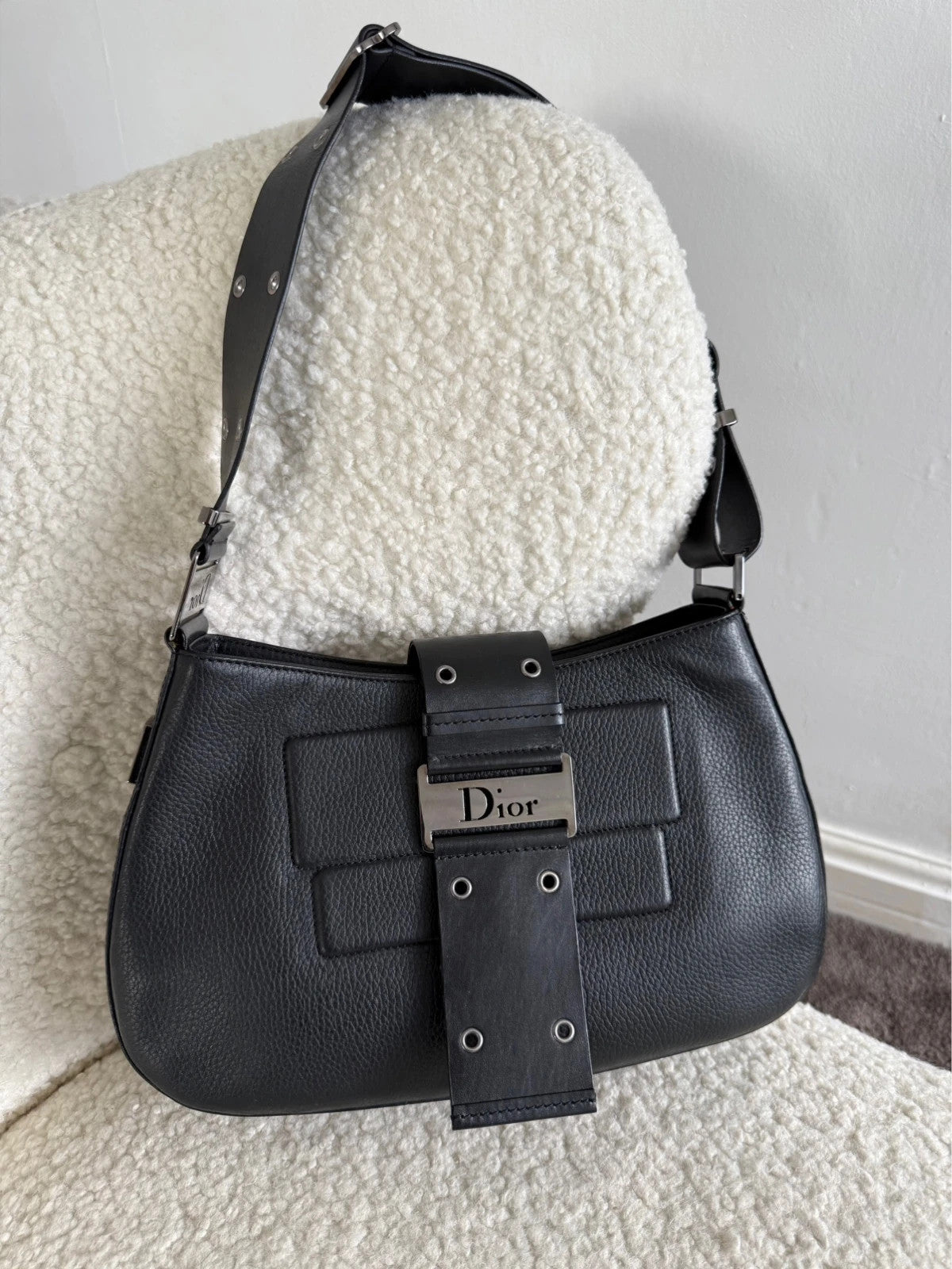 Christian Dior Street Chic Columbus Black Leather Shoulder Bag
