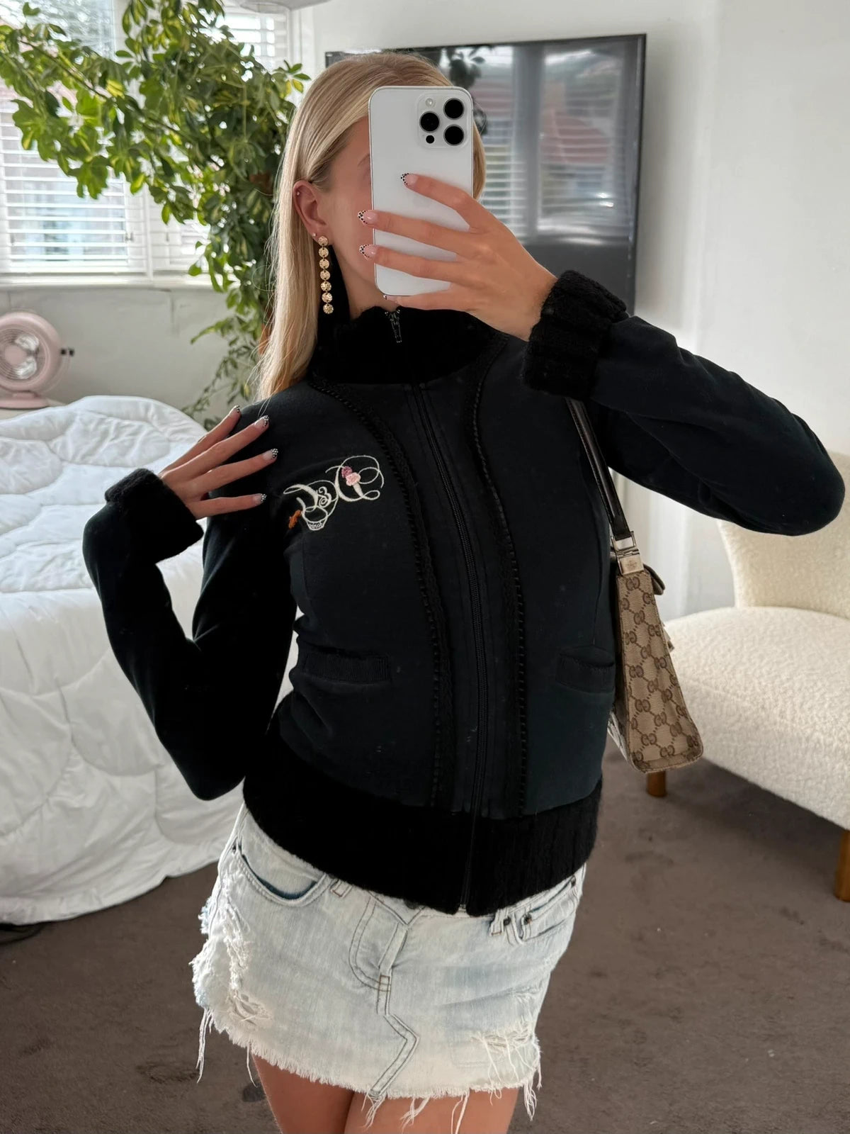 D&G zip up