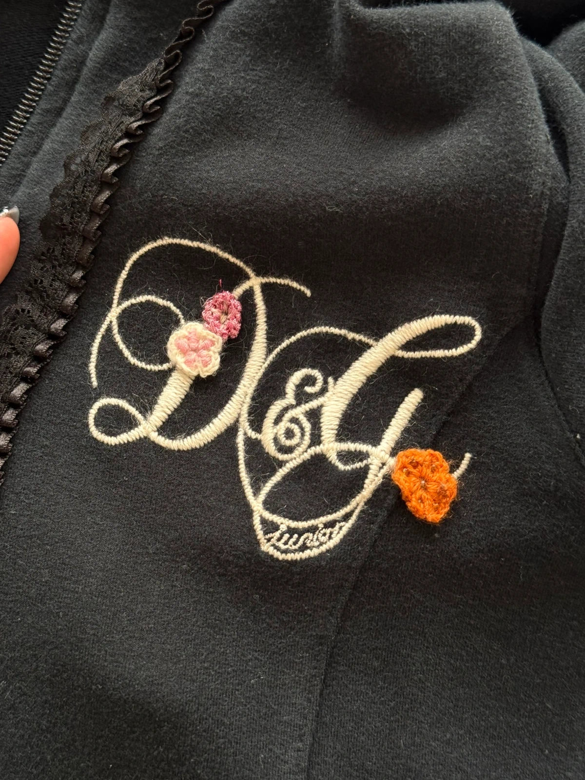 D&G zip up