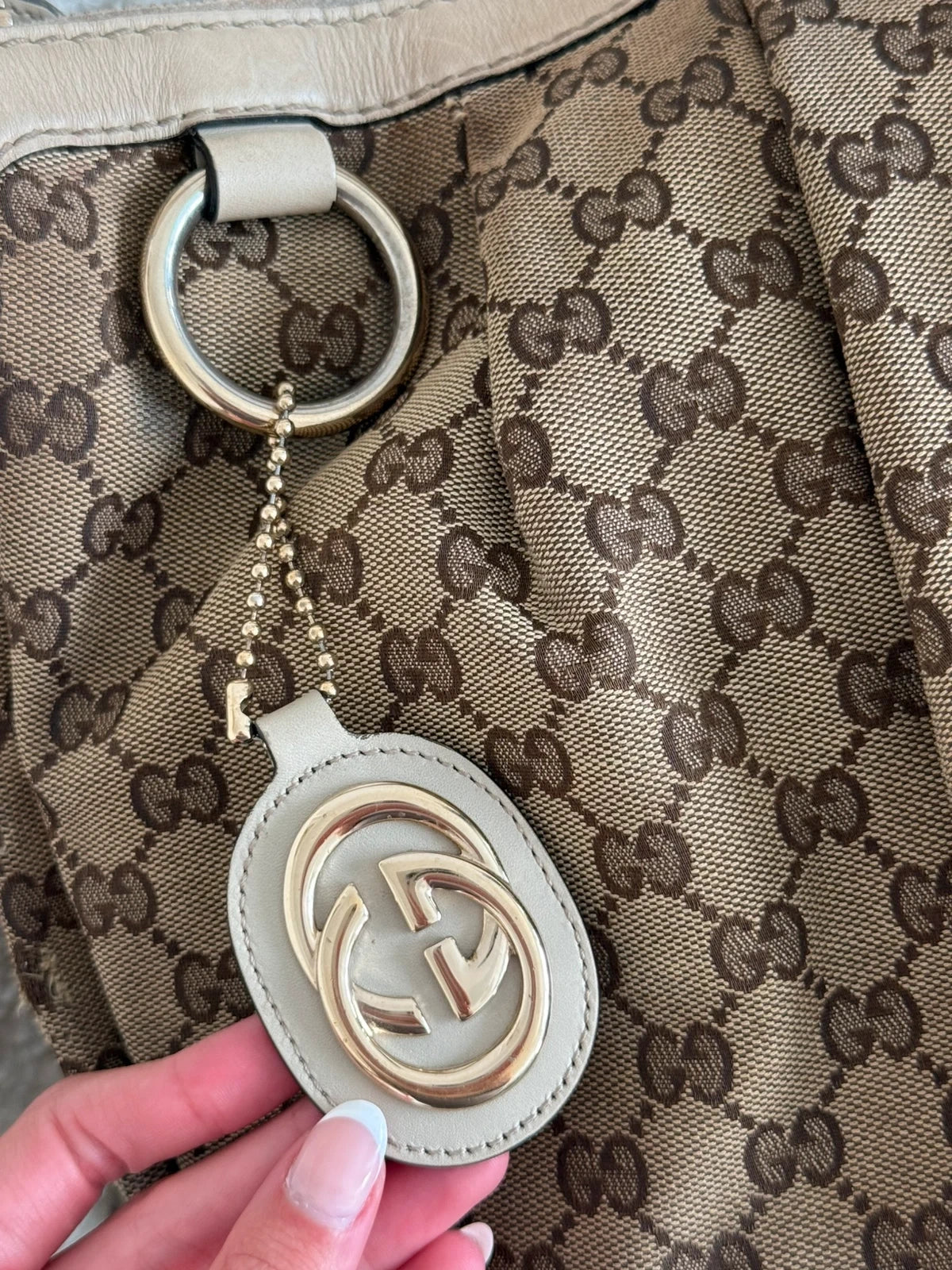 Gucci Hobo Shoulder Bag