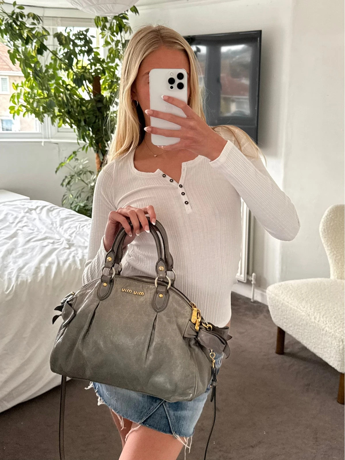 Miu Miu Vitello Lux Bow Mini