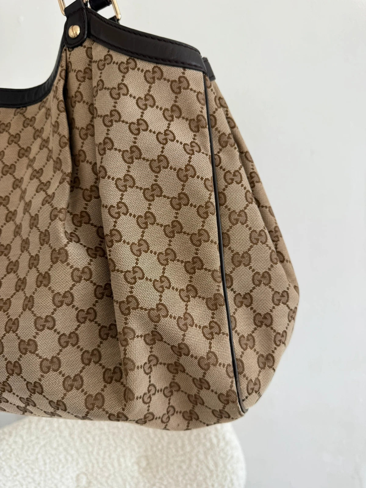 Large Gucci bag