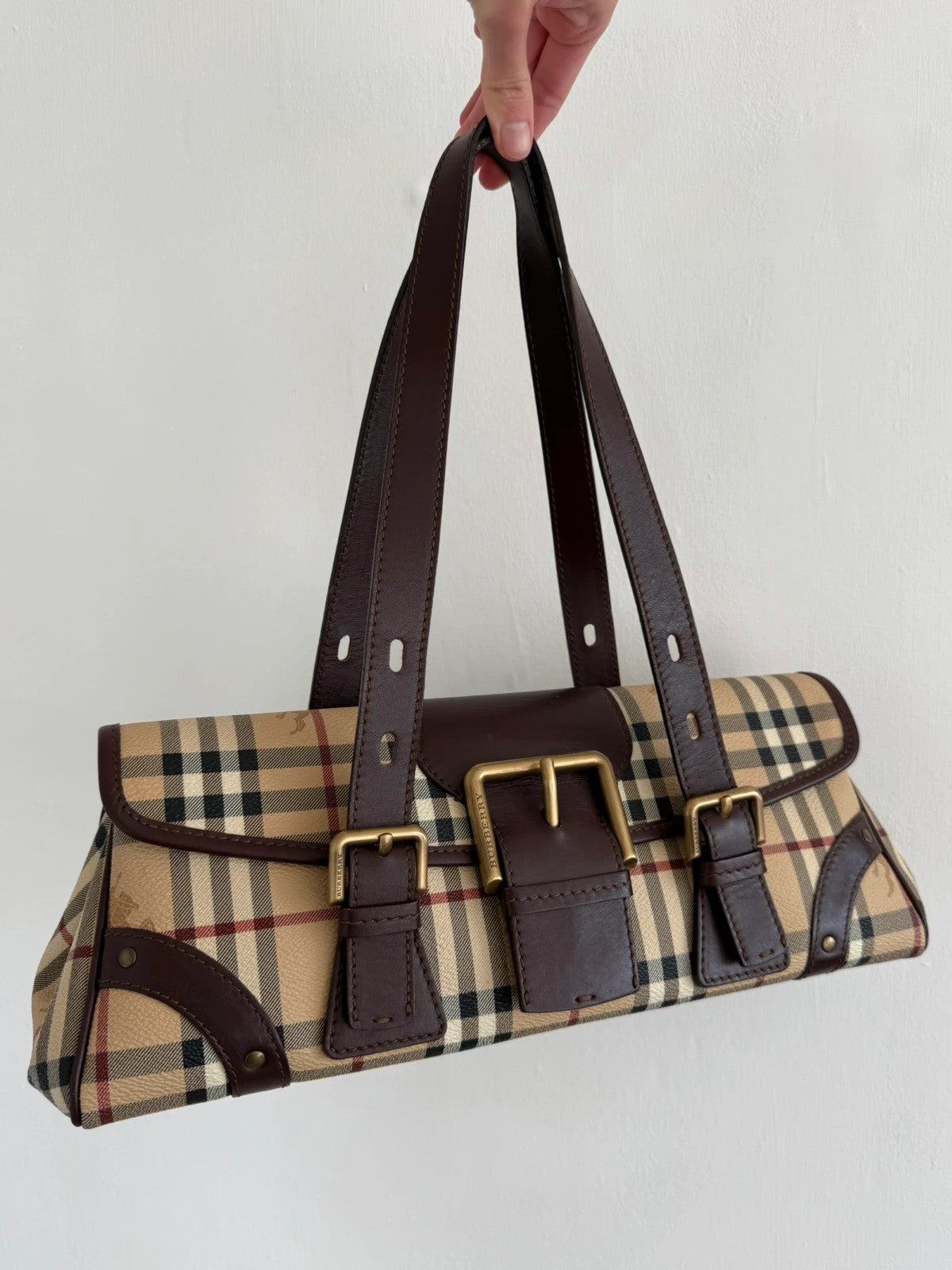 Burberry buckle shoulder bag