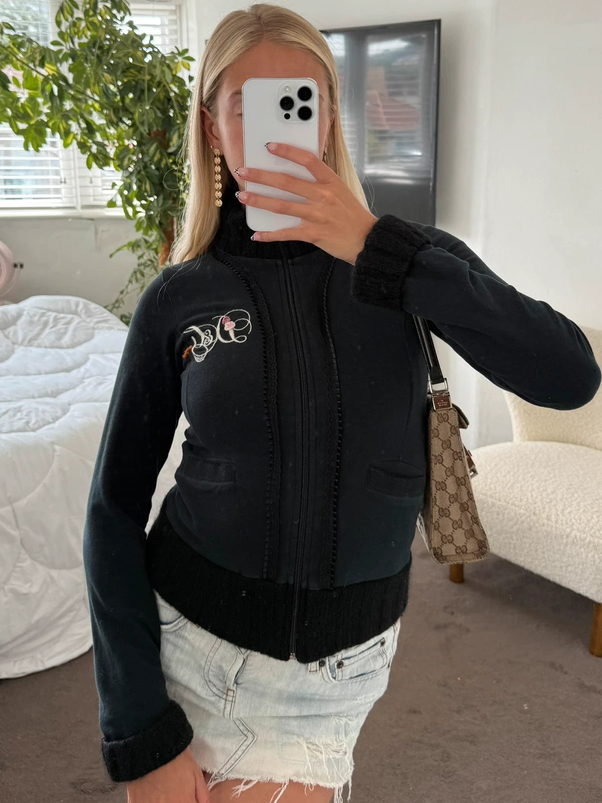 D&G zip up