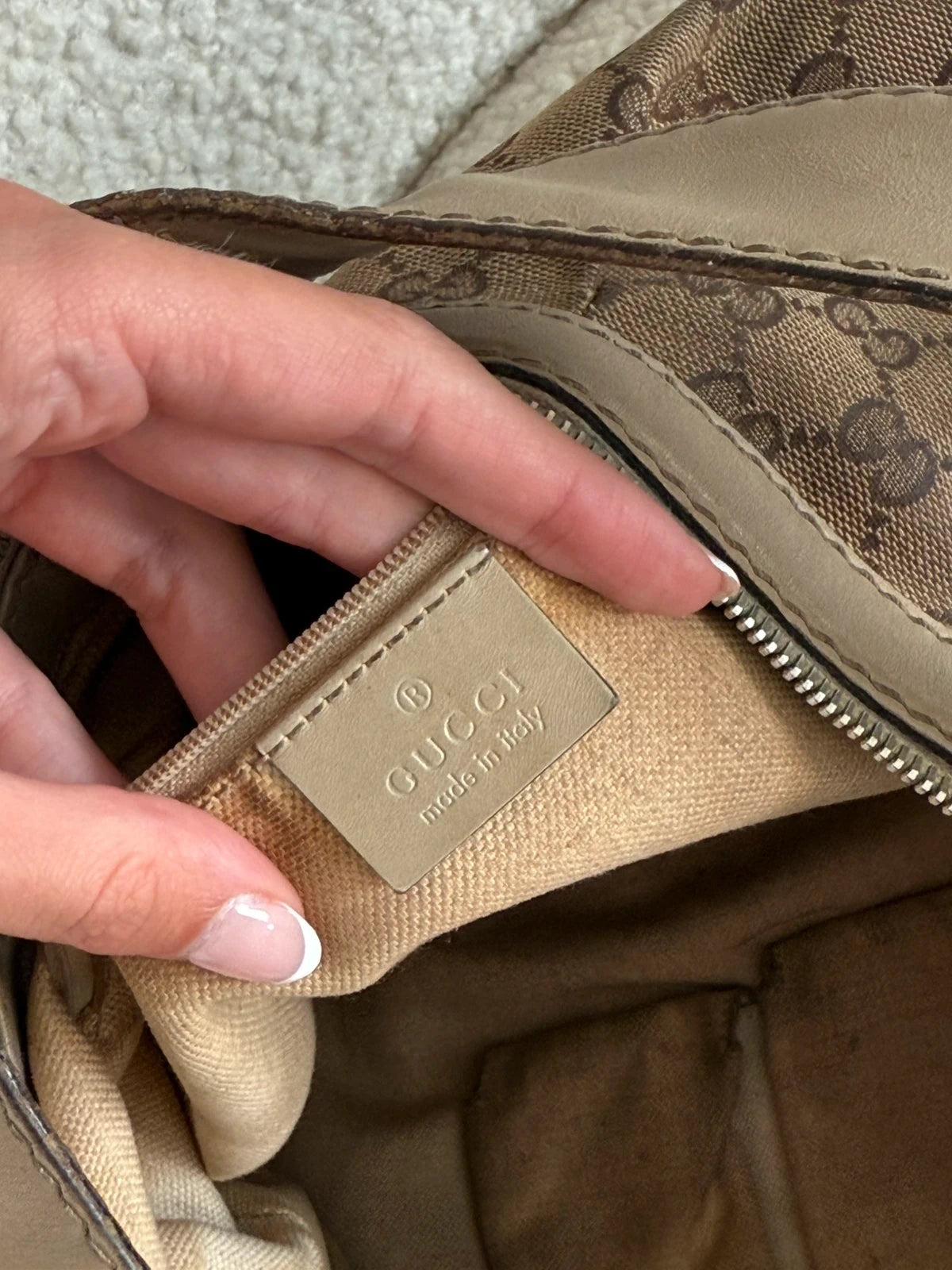 Gucci Hobo Shoulder Bag