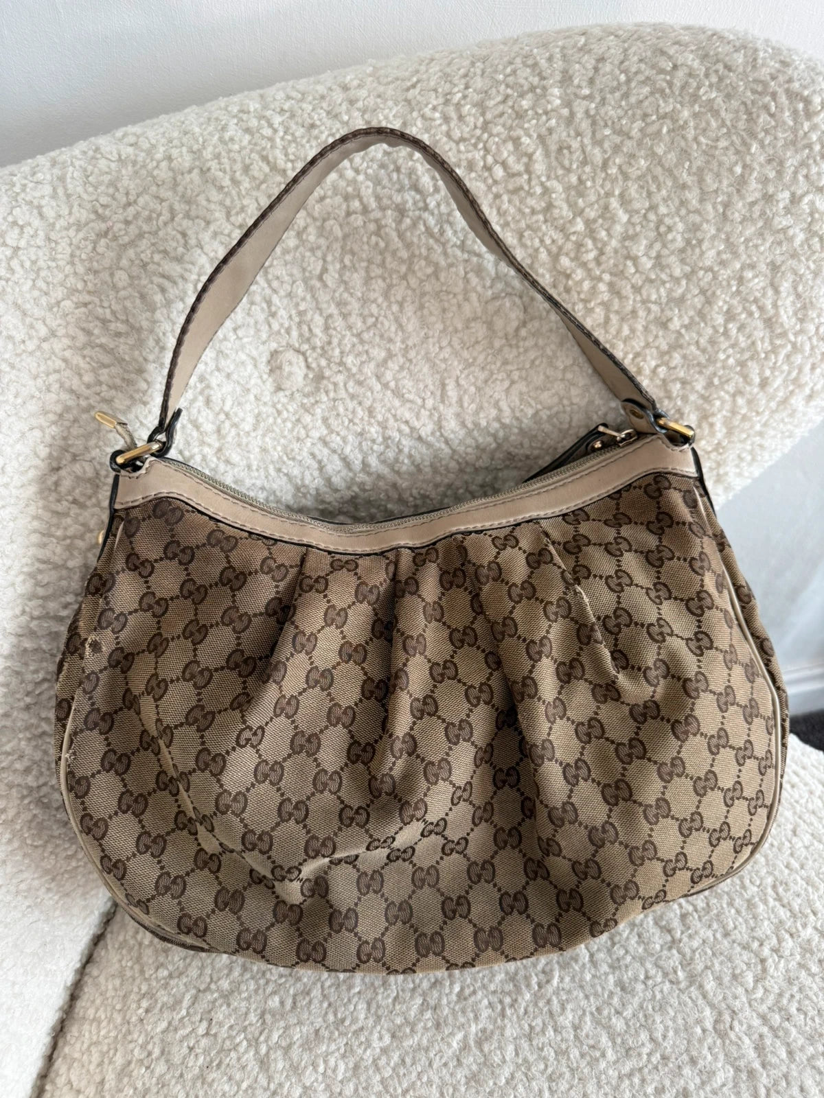 Gucci Hobo Shoulder Bag