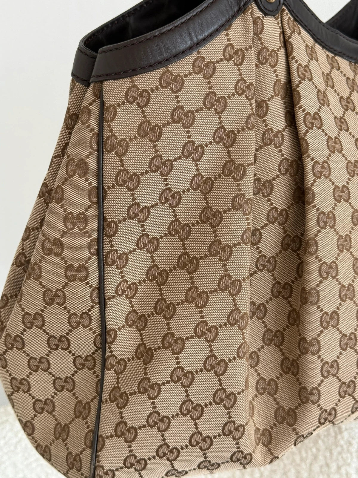 Large Gucci bag